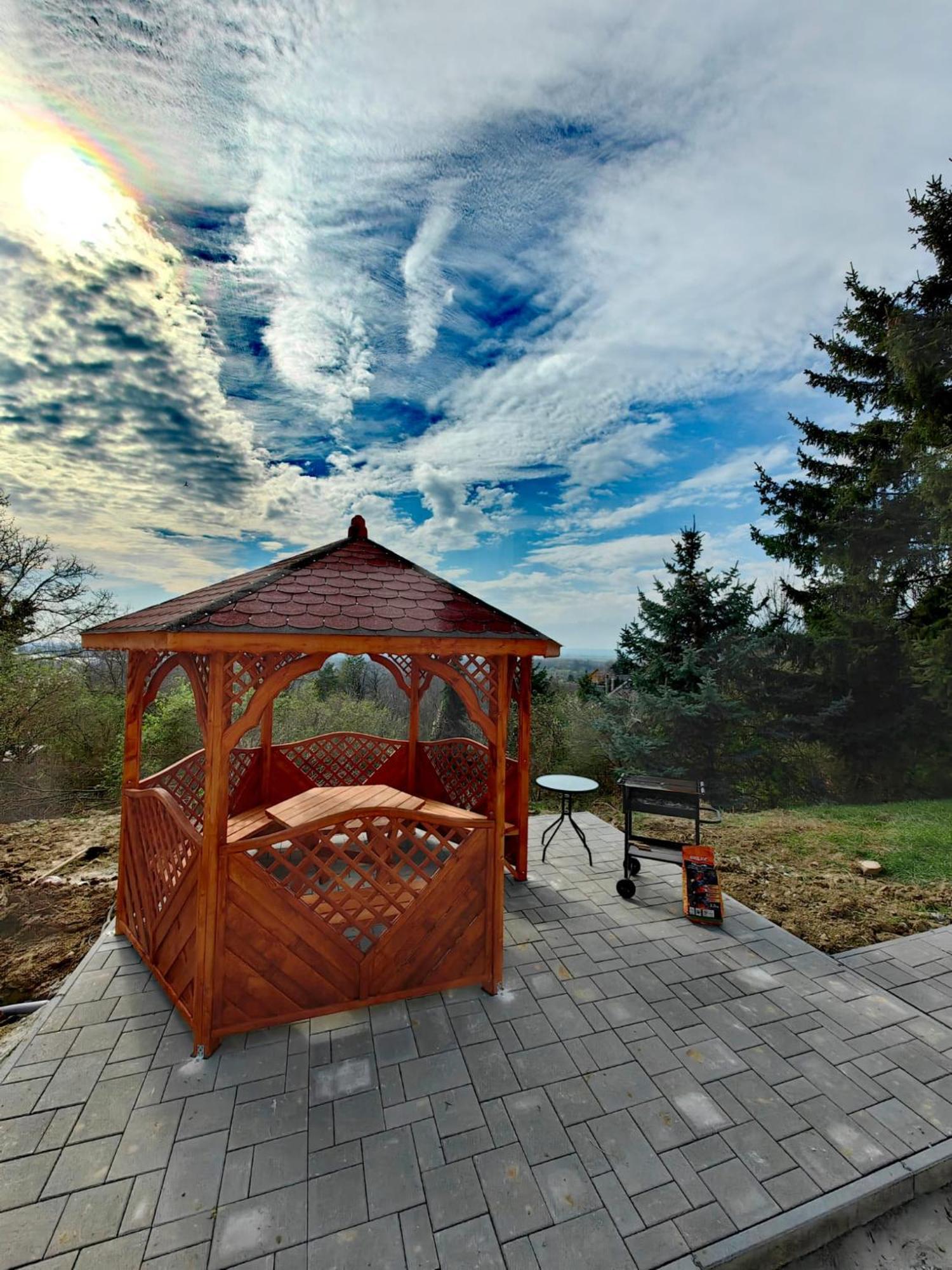 Sunset House Piestany Bungalow Banka エクステリア 写真